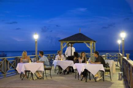 The Jewel Dunn's River Beach Resort & Spa - Dining